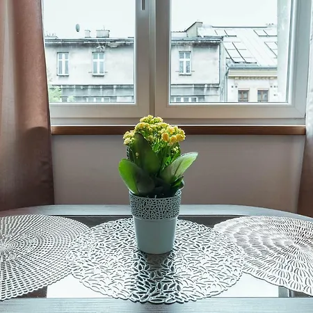 Bright Apartman